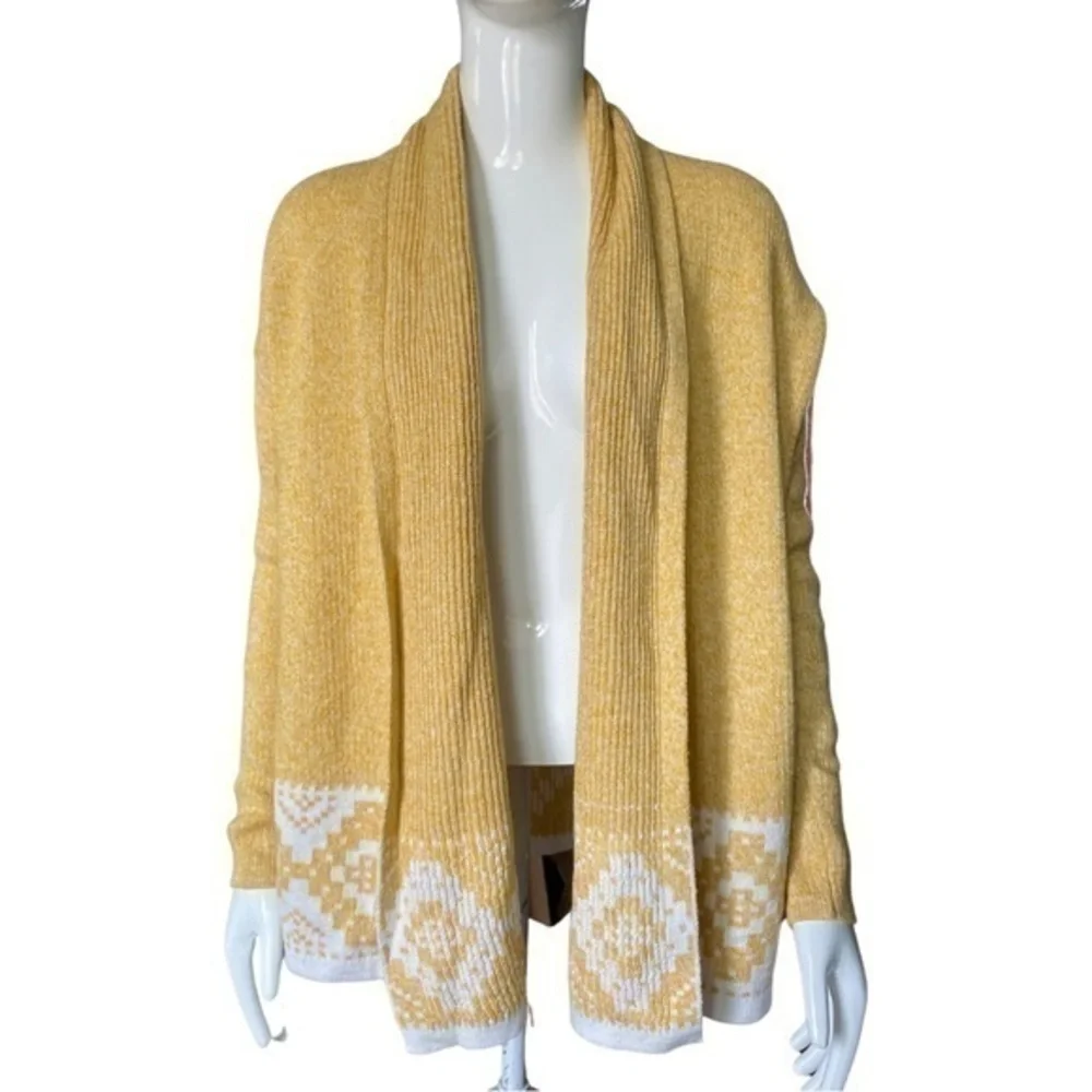 REPARTEE Yellow Geo Designed Knitted Cardigan size S